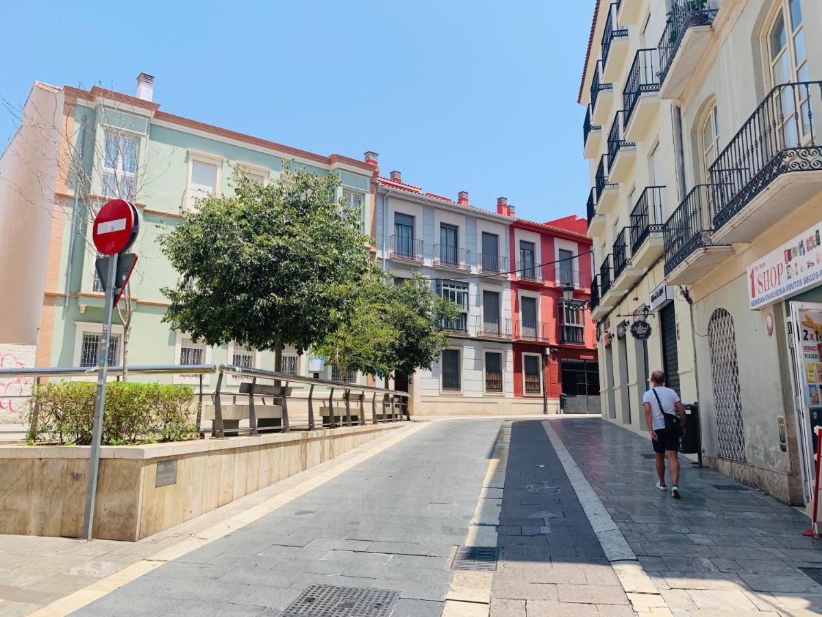 Apartamento Homely Parras Con Terraza Málaga