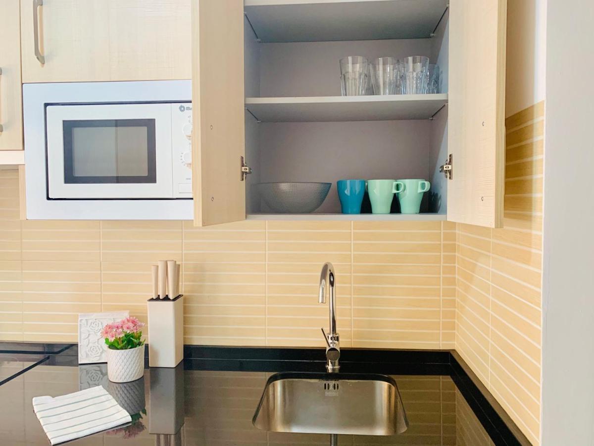Homely Parras Con Terraza Apartamento
